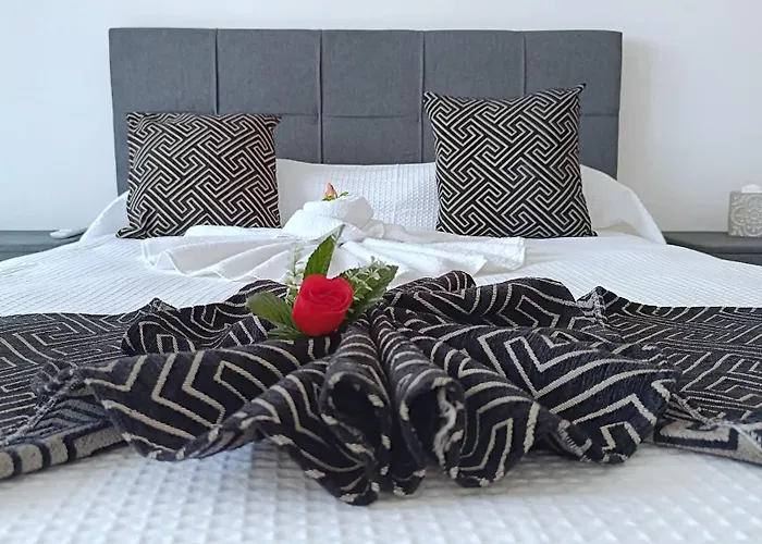 Larvella Estia Luxury 4* Larnaca