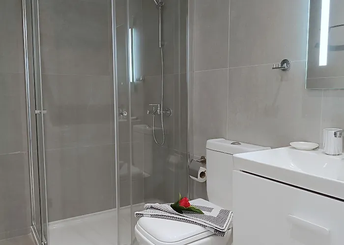 Larvella Estia Luxury Aparthotel