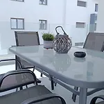 Larvella Estia Luxury Aparthotel Larnaca