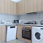 Larvella Estia Luxury Aparthotel
