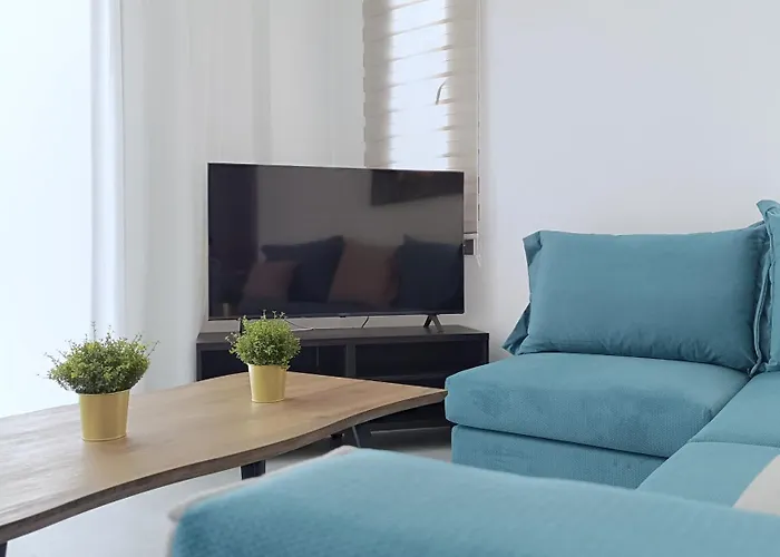 Апарт-готель Larvella Estia Luxury