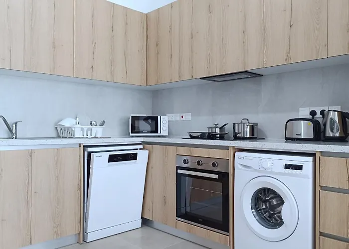 Larvella Estia Luxury アパートホテル