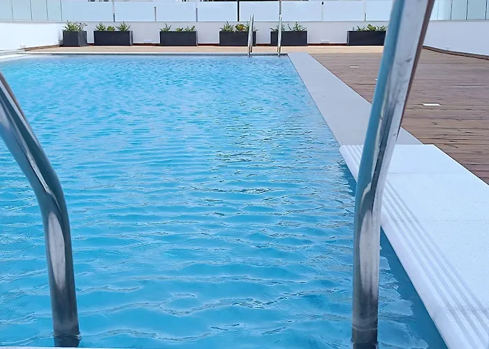 Larvella Estia Luxury Апарт-готель Ларнака